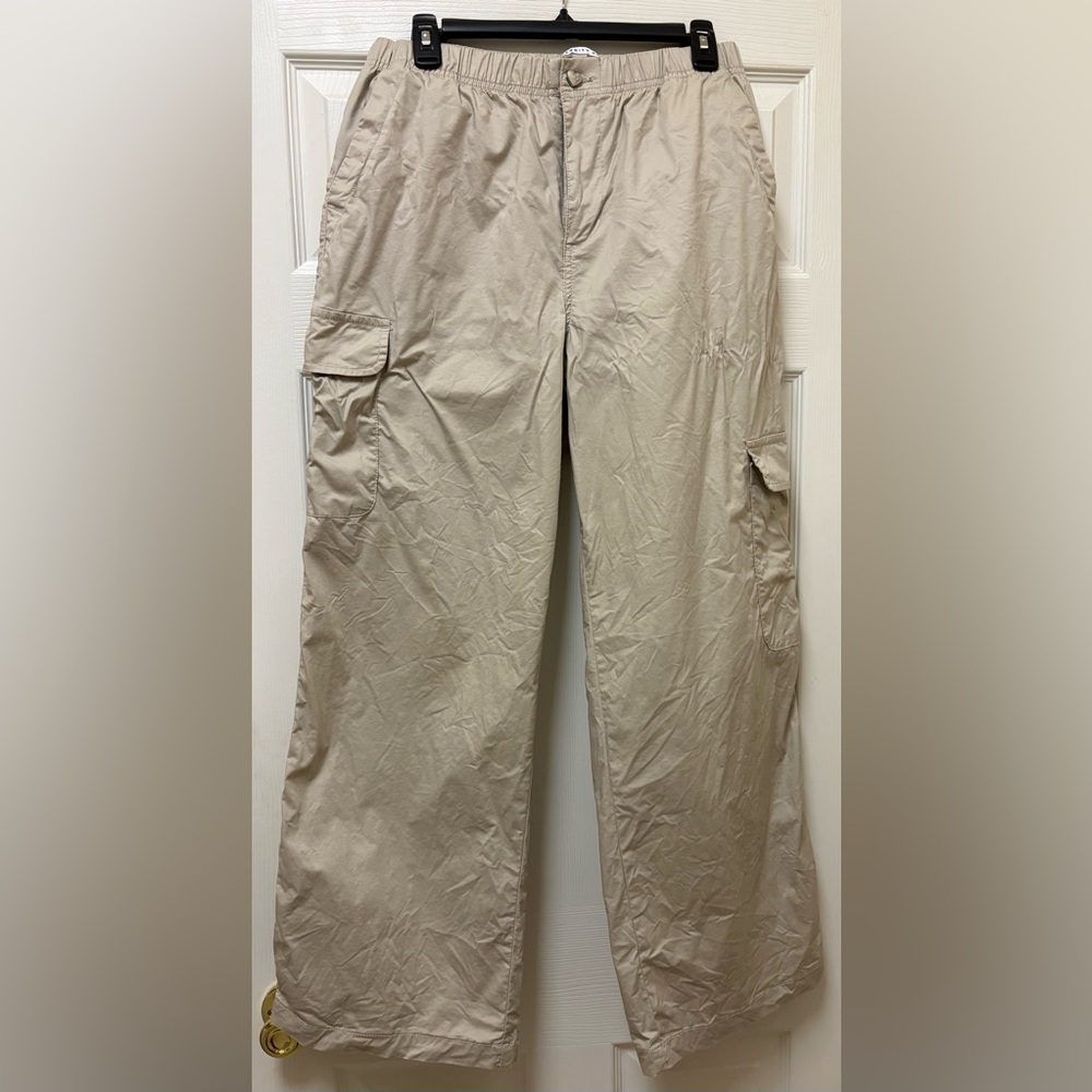 Celebrity Pink Women’s L Beige Cargo Pants